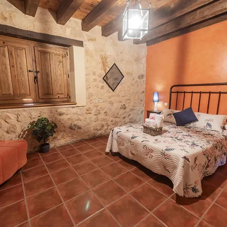 La Hacendera Entre Hoces - 20-28pax-10 Hab Con Banos En