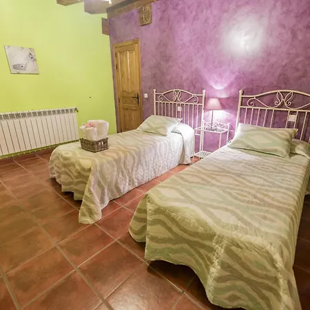 La Hacendera Entre Hoces - 20-28pax-10 Hab Con Banos En Летний дом Мадеруэло