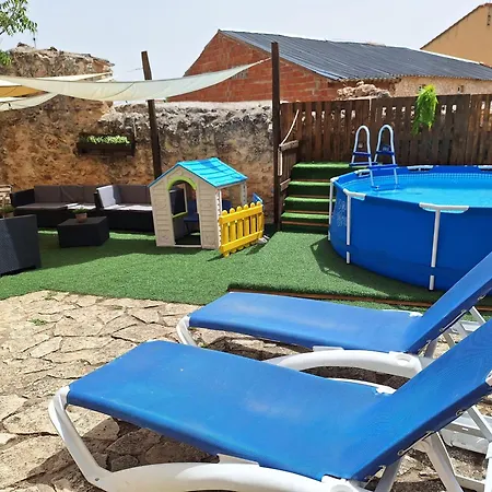 La Hacendera Entre Hoces - 20-28pax-10 Hab Con Banos En *