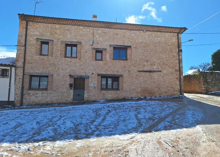 La Hacendera Entre Hoces - 20-28pax-10 Hab Con Banos En Maderuelo