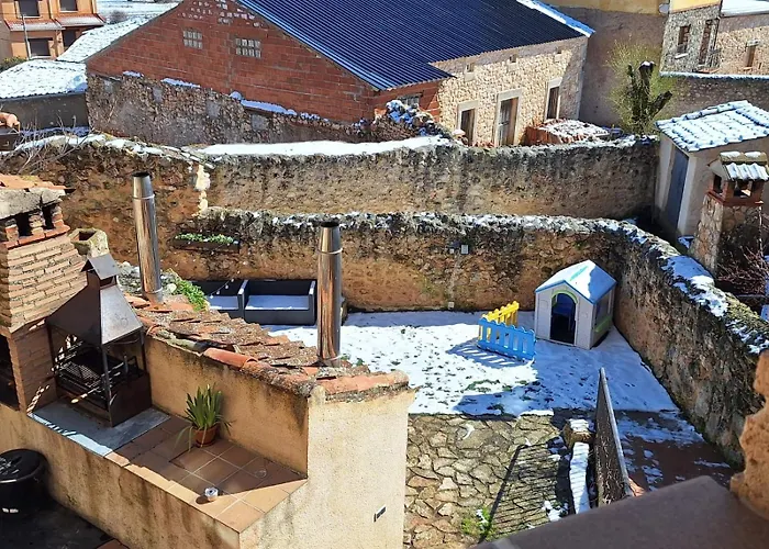 La Hacendera Entre Hoces - 20-28pax-10 Hab Con Banos En