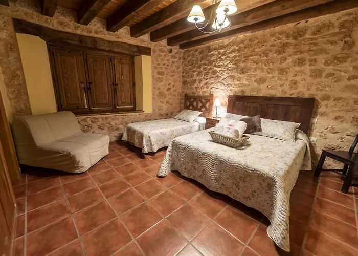 Landhaus La Hacendera Entre Hoces - 20-28pax-10 Hab Con Banos En Maderuelo