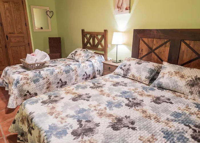 La Hacendera Entre Hoces - 20-28pax-10 Hab Con Banos En Landhaus Maderuelo