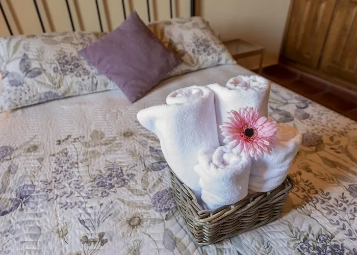 La Hacendera Entre Hoces - 20-28pax-10 Hab Con Banos En Landhaus *