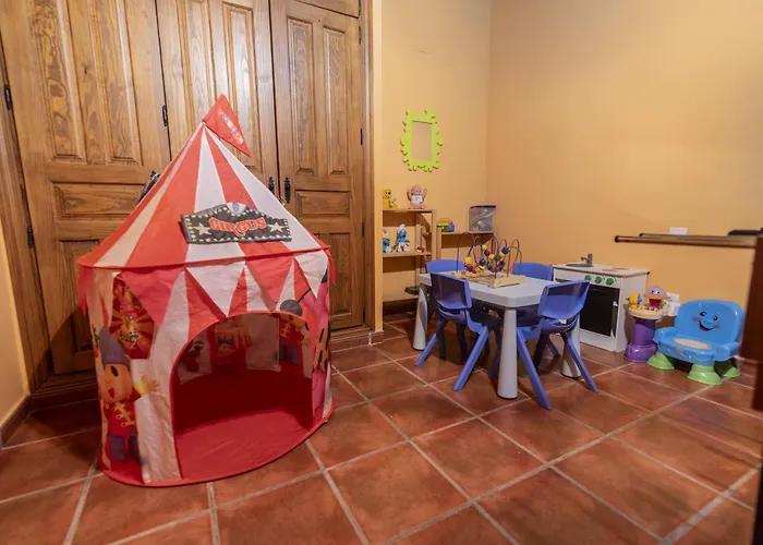 La Hacendera Entre Hoces - 20-28pax-10 Hab Con Banos En Landhaus *