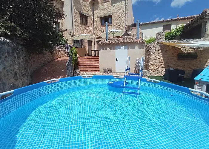 Landhaus La Hacendera Entre Hoces - 20-28pax-10 Hab Con Banos En